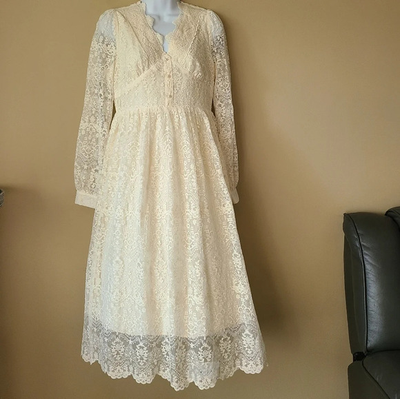 NWT Bluestreak Ivory Lace Dress - Picture 1 of 12